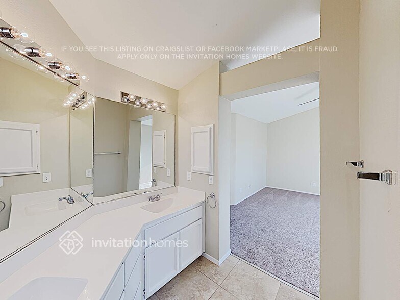 Building Photo - 8622 Aspen Ridge Ct