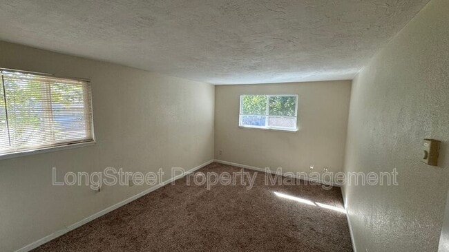 Building Photo - 2704 NW Angelica Dr