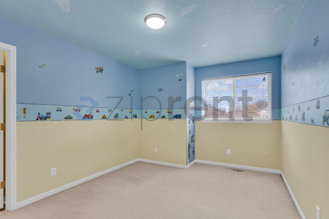 Building Photo - 17711 SE 14th St