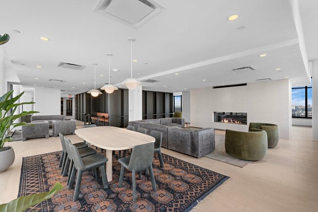 Building Photo - 10 Provost St