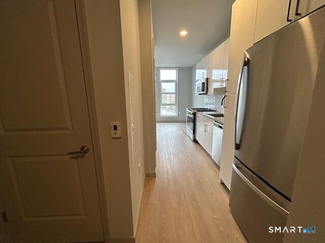 Building Photo - 711 Summer St