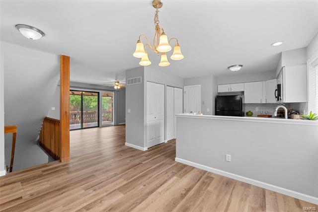 Building Photo - 250 Cedar Grove Dr