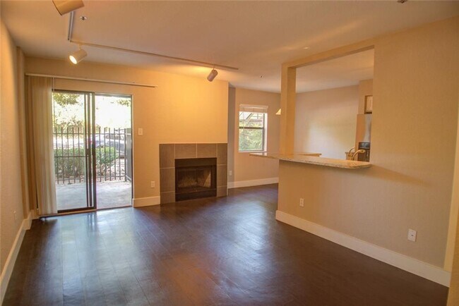 Building Photo - 1306 Norwalk Ln