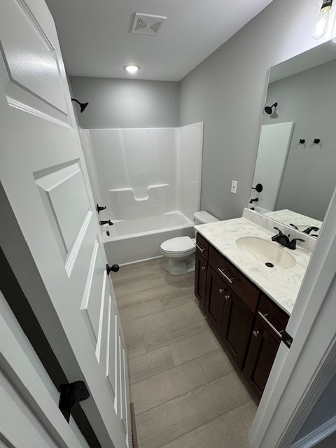 Building Photo - 153 Timber Rdg Dr