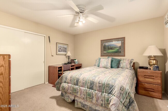 Building Photo - 9559 E Sunburst Dr