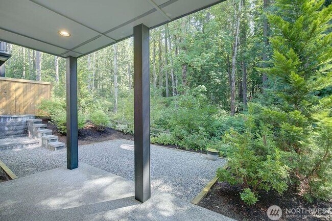 Building Photo - 4Bd/3.25Ba Issaquah House