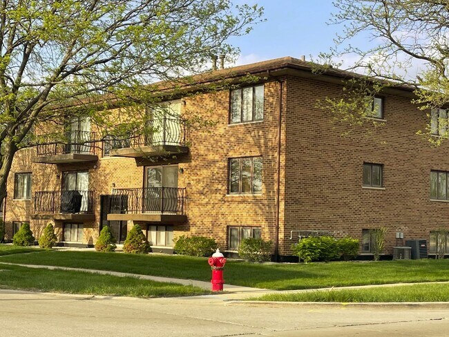Building Photo - 8659 Meade Ave