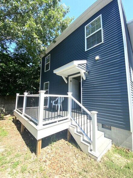 Building Photo - 418 Virginia Ave