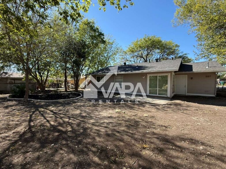 Building Photo - 8616 Sweet Maiden Dr