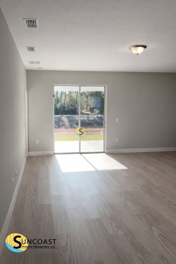 Building Photo - 16837 SW 47th Court Rd