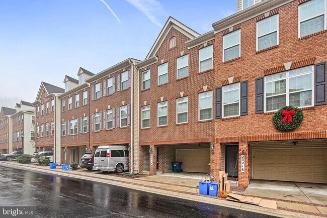 Building Photo - 23216 Scholl Manor Way