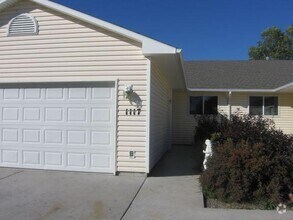 Building Photo - 2 bedroom in Billings MT 59105