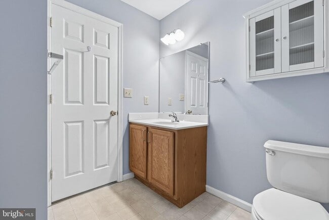 Building Photo - 1046 Balley Dr