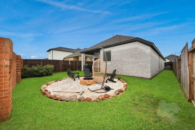 Building Photo - 4219 Colony Ln