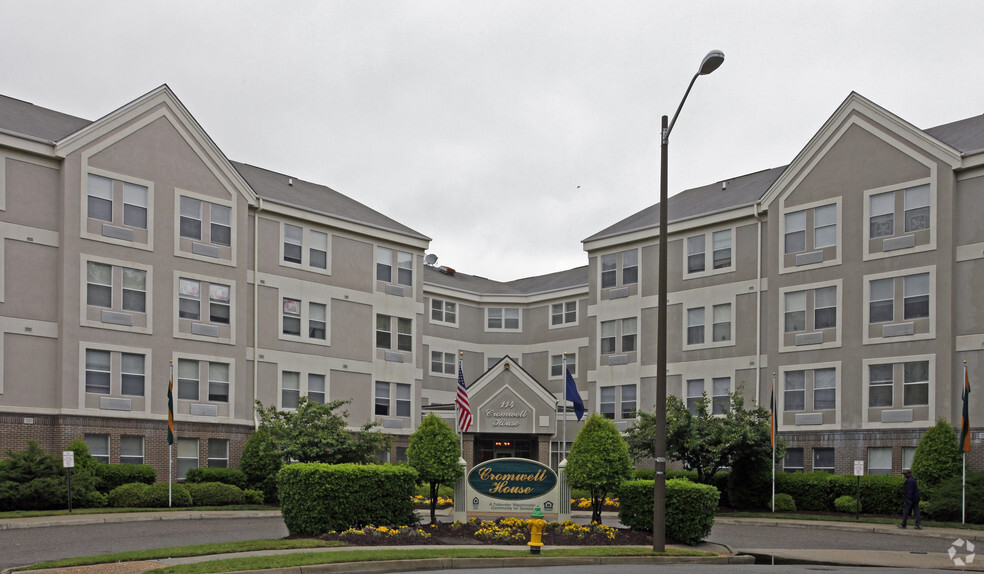 Primary Photo - Cromwell House Senior Apartments - 55+