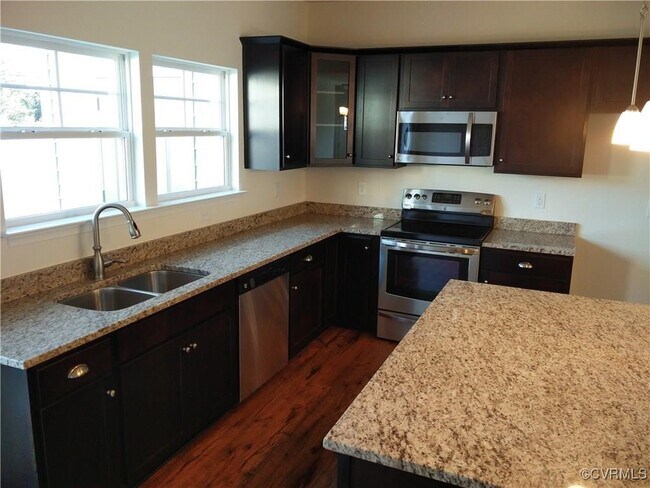 Building Photo - 10505 Marions Way