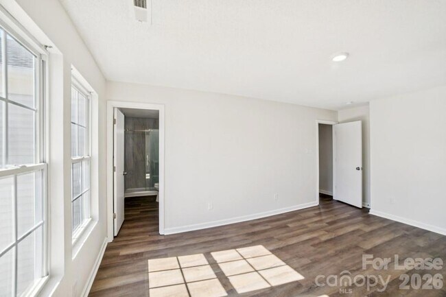 Building Photo - 776 Ladino Lane