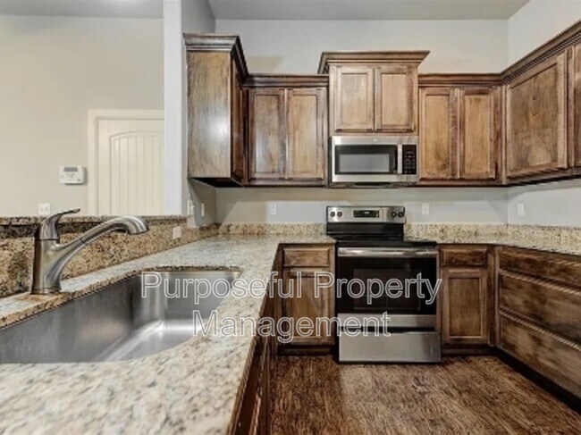 Building Photo - 4313 Edinburg Way
