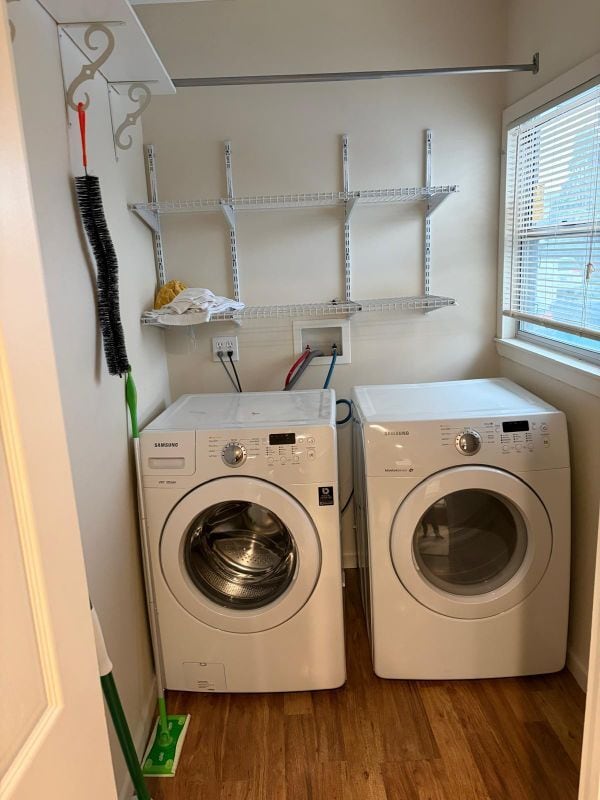 Building Photo - 558 A St