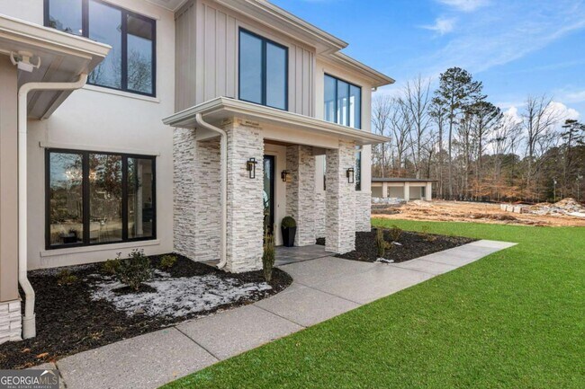 Building Photo - 4805 Moore Rd