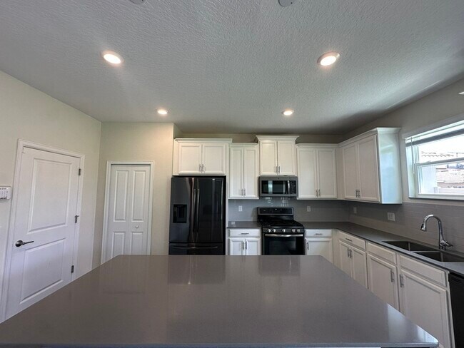 Building Photo - 1616 Oak Blossom Dr