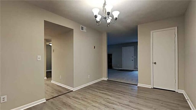 Building Photo - 1386 Williamsburg Ln