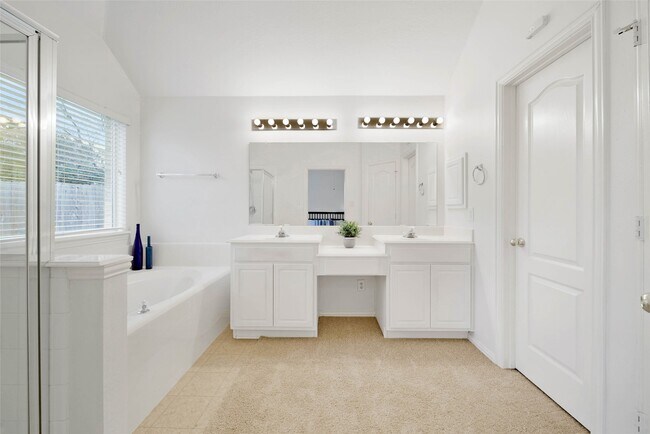 Building Photo - 21406 Hannover Pines Dr