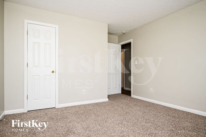 Building Photo - 3781 Parnell Way