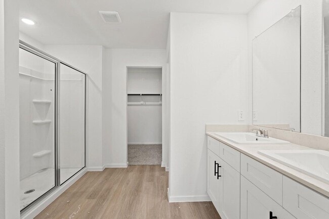 Building Photo - 16523 Hidden Ponderosa Path