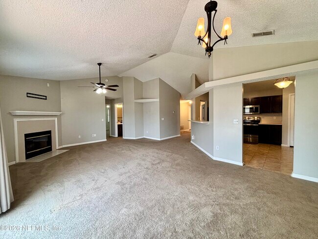 Building Photo - 8467 Charlesgate Cir E