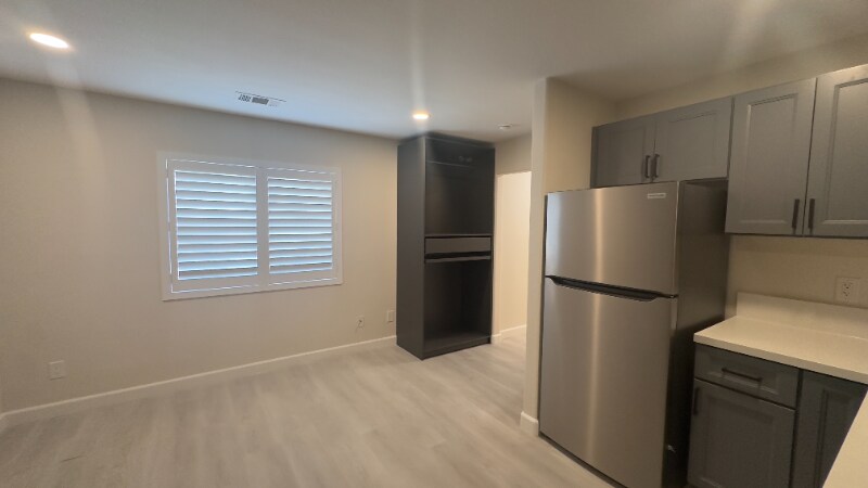 Building Photo - 39391 Tiburon Dr