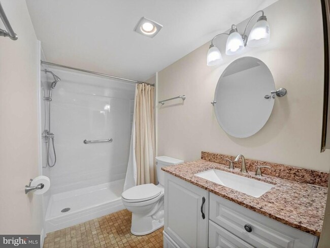 Building Photo - 7680 Tremayne Pl