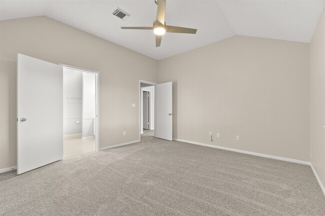 Building Photo - 16010 Cedar Gully Dr