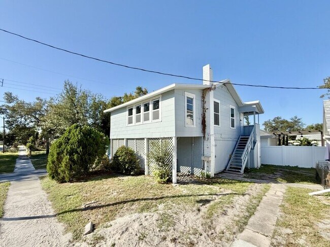 Building Photo - 501 53rd St S