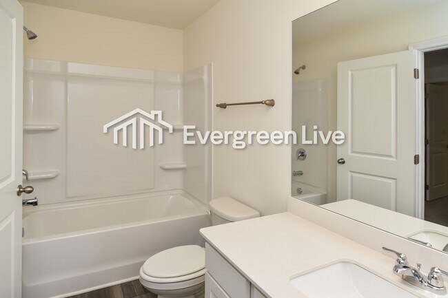 Building Photo - 157 Snowdrop Ave