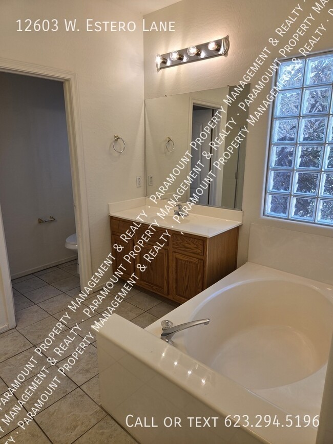 Building Photo - 12603 W Estero Ln