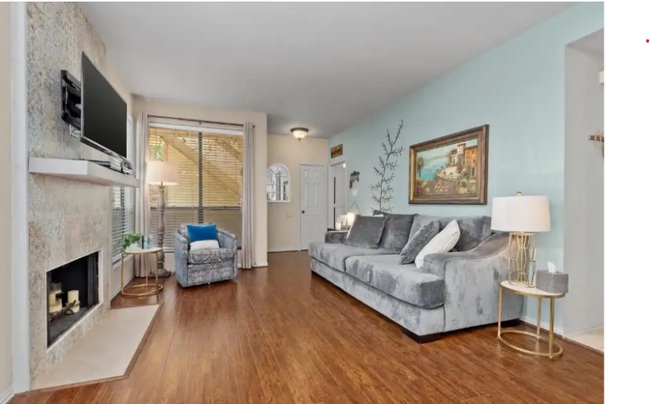 Building Photo - 1881 Bering Dr