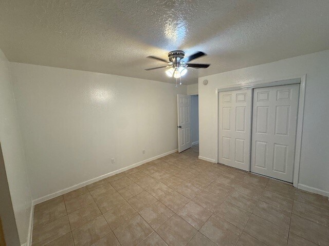 Building Photo - 8935 Dirby St