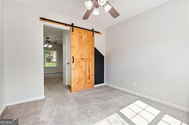 Building Photo - 14 Bryan Springs Rd SW