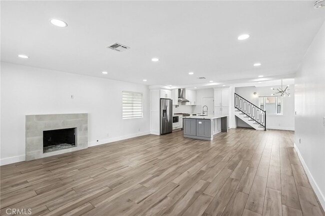 Building Photo - 17151 Hague Ln