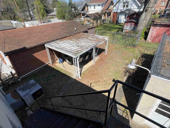 Building Photo - 1428 Terrace Dr