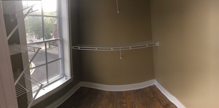 Building Photo - 110 Plum Aly