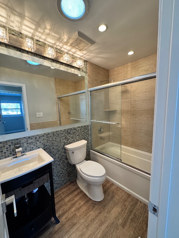 Building Photo - 1490 Highland Blvd