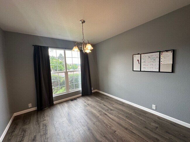 Building Photo - 3 Bed Ranch Style Home with Awesome Fully Fenced Backyard Close to Ft Carson & Schriever Space Fo...