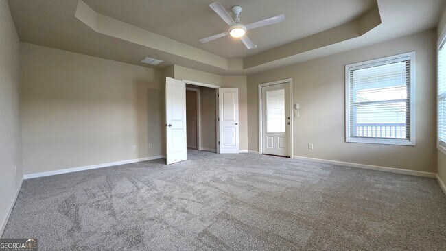Building Photo - 5240 Brierstone Dr