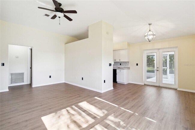 Building Photo - 3509 65th Ave Cir E