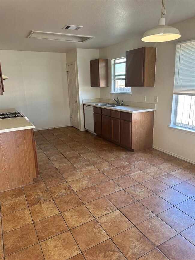 Building Photo - 116 Keegans Way