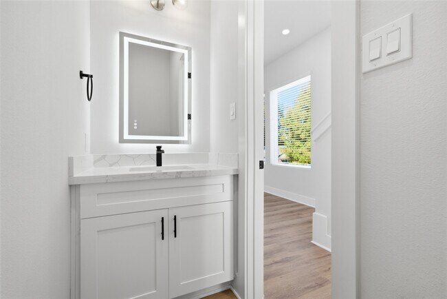 Building Photo - 10929 Ivyridge Rd