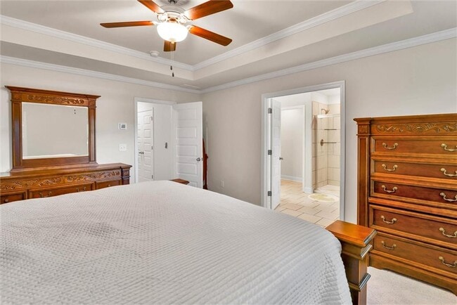 Building Photo - 2423 Chene Dr
