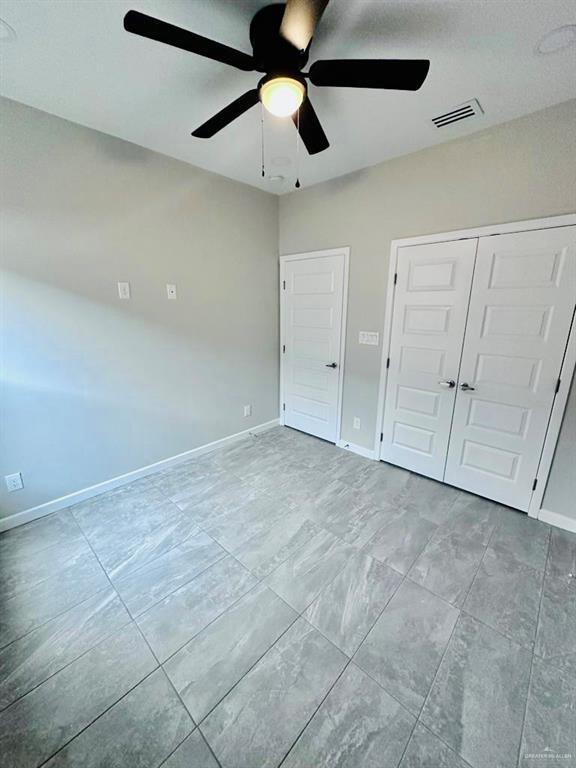 Building Photo - 18 Robin